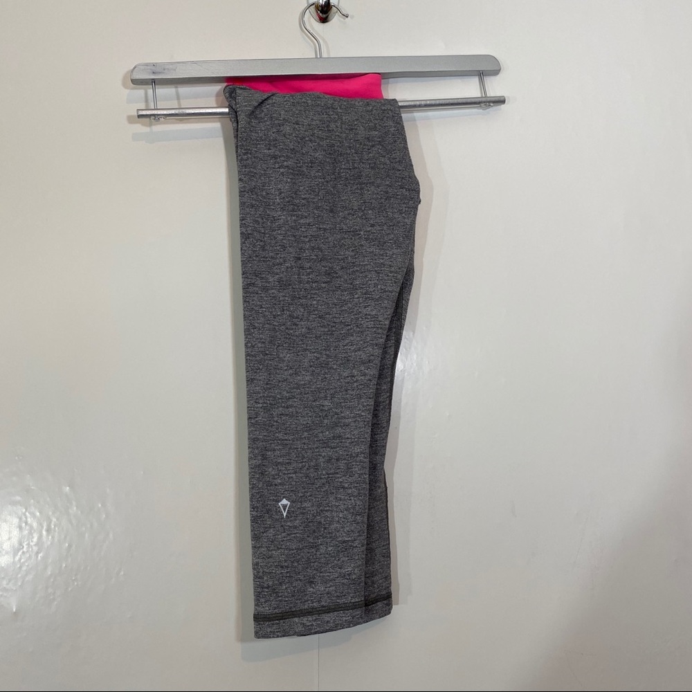 Ivivva Gray Heather Rhythmic Crop Pants Size 12